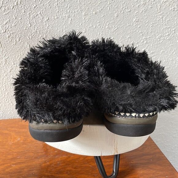 Dr. Scholl’s Slippers Size M EUC - Picture 4 of 7